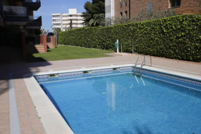 AT068 Duplex con barbacoa, piscina, a pocos metros de la playa